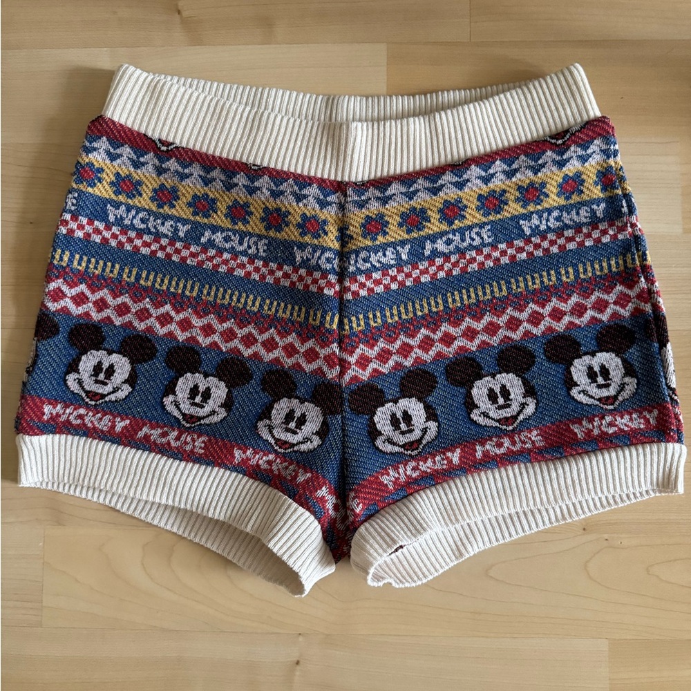 Zara x Disney Mickey Mouse Jacquard knit shorts